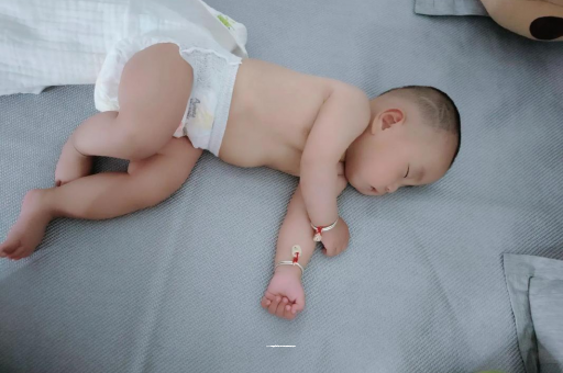敦煌宝宝口水多怎么回事